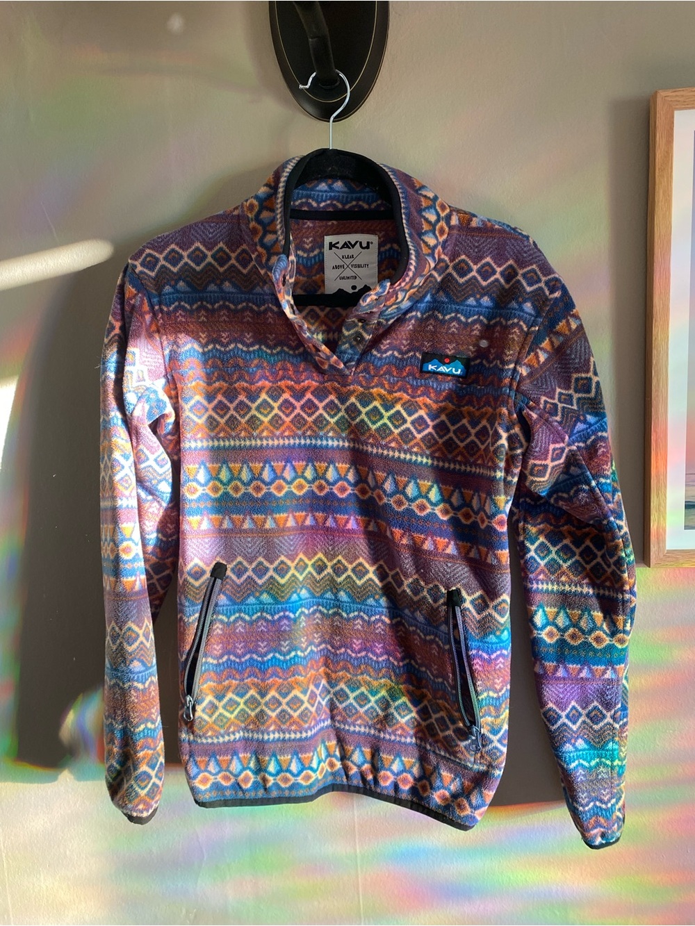 KAVU Multi-Color Patterned Fleece Pullover - Picture 1 of 4